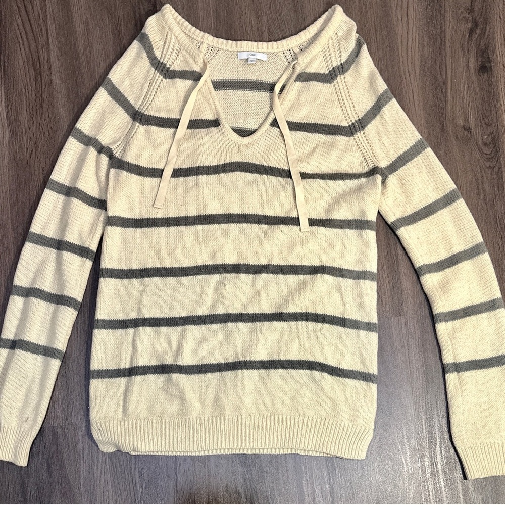 GAP Striped Knit Tunic Sweater Beige Gray Drawstring Neck Pullover Size M - Picture 4 of 9